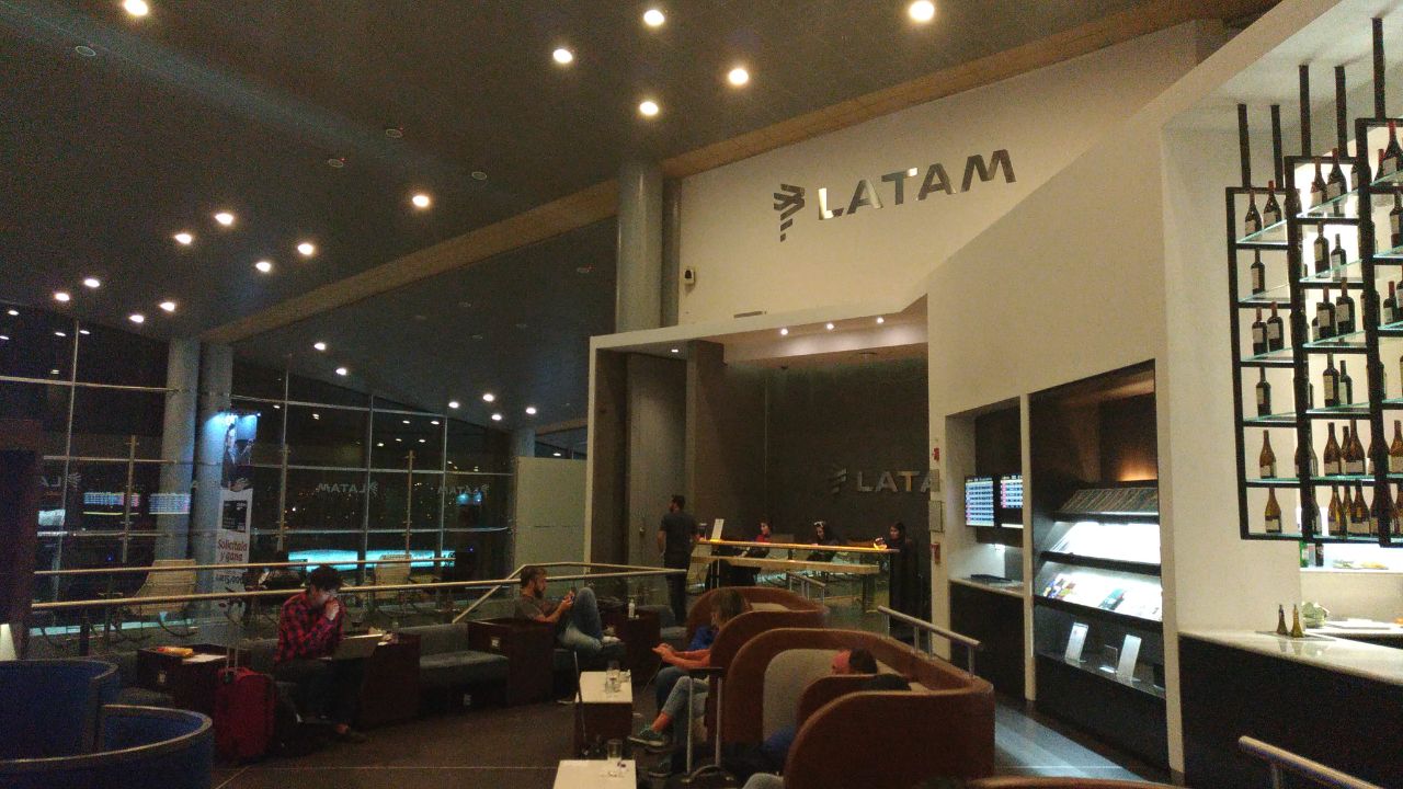 ce43b287 022b 48b6 b974 56e869d39b85 - El salón VIP de LATAM en el aeropuerto El Dorado de Bogotá
