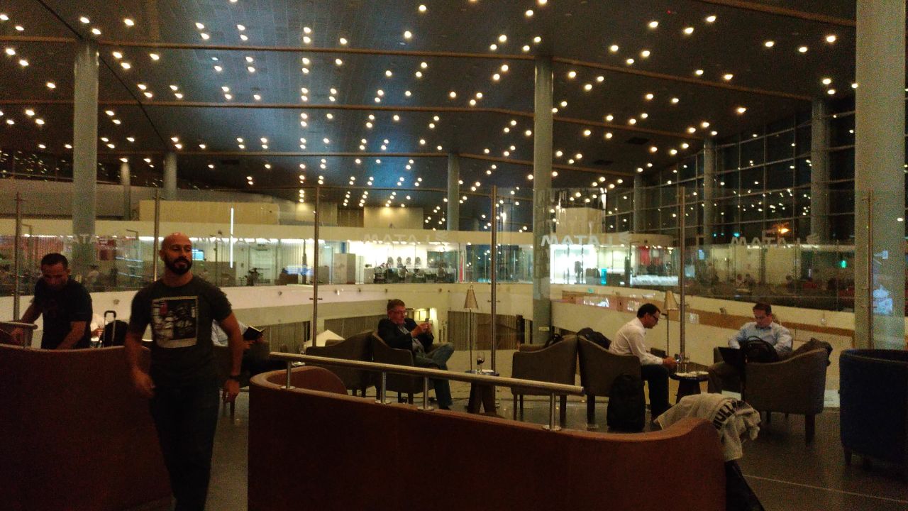 e968e934 18c0 43f5 a500 29c6c3fecd05 - El salón VIP de LATAM en el aeropuerto El Dorado de Bogotá